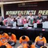 Polres Tanjungperak Ungkap 13 Kasus Kriminalitas di Awal Tahun 2025, Amankan 14 Tersangka